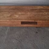 Old farmhouse table in solid oak with dowels.