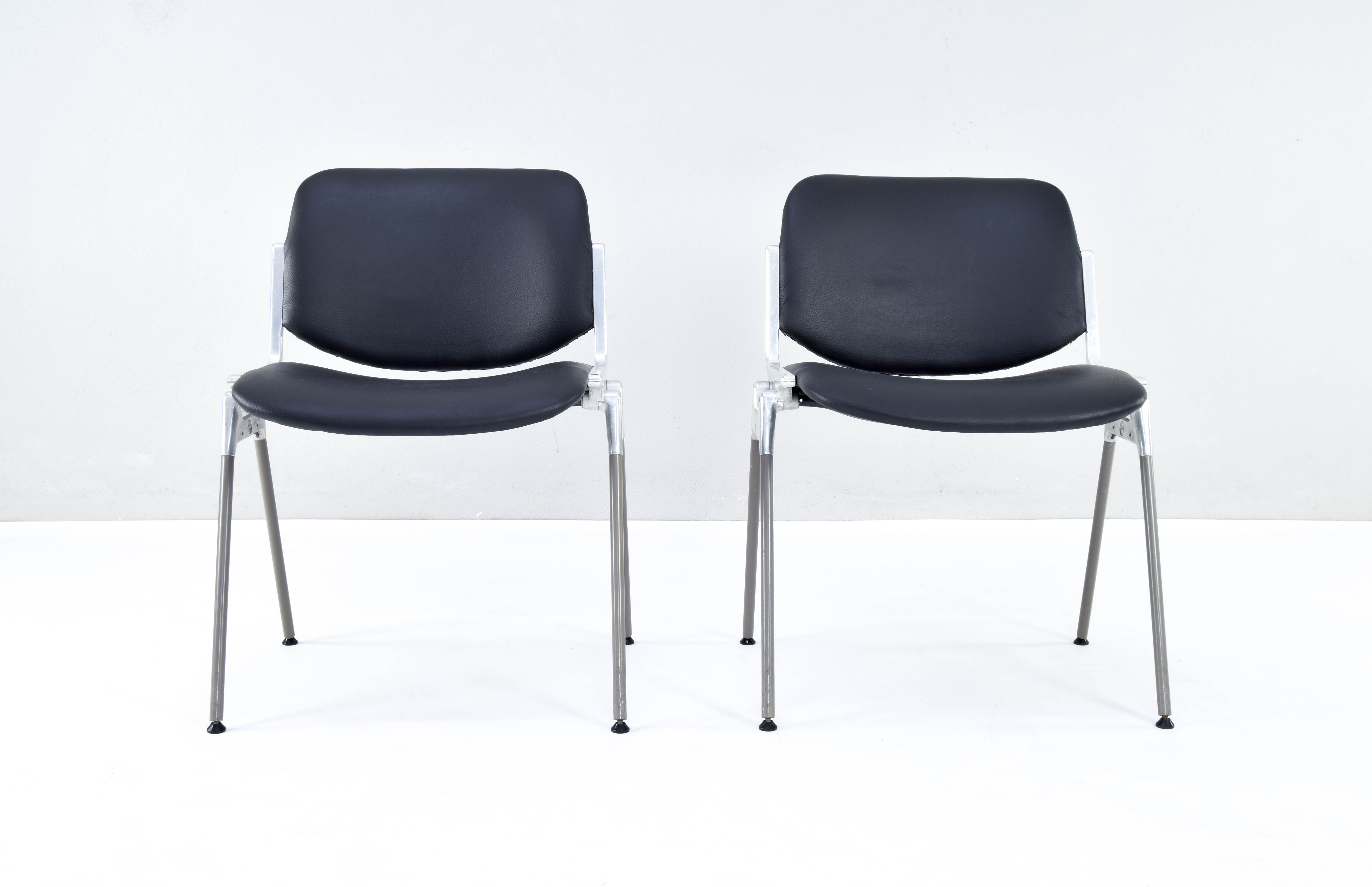 DSC 106 Italian modern chairs by Giancarlo Piretti for Castelli