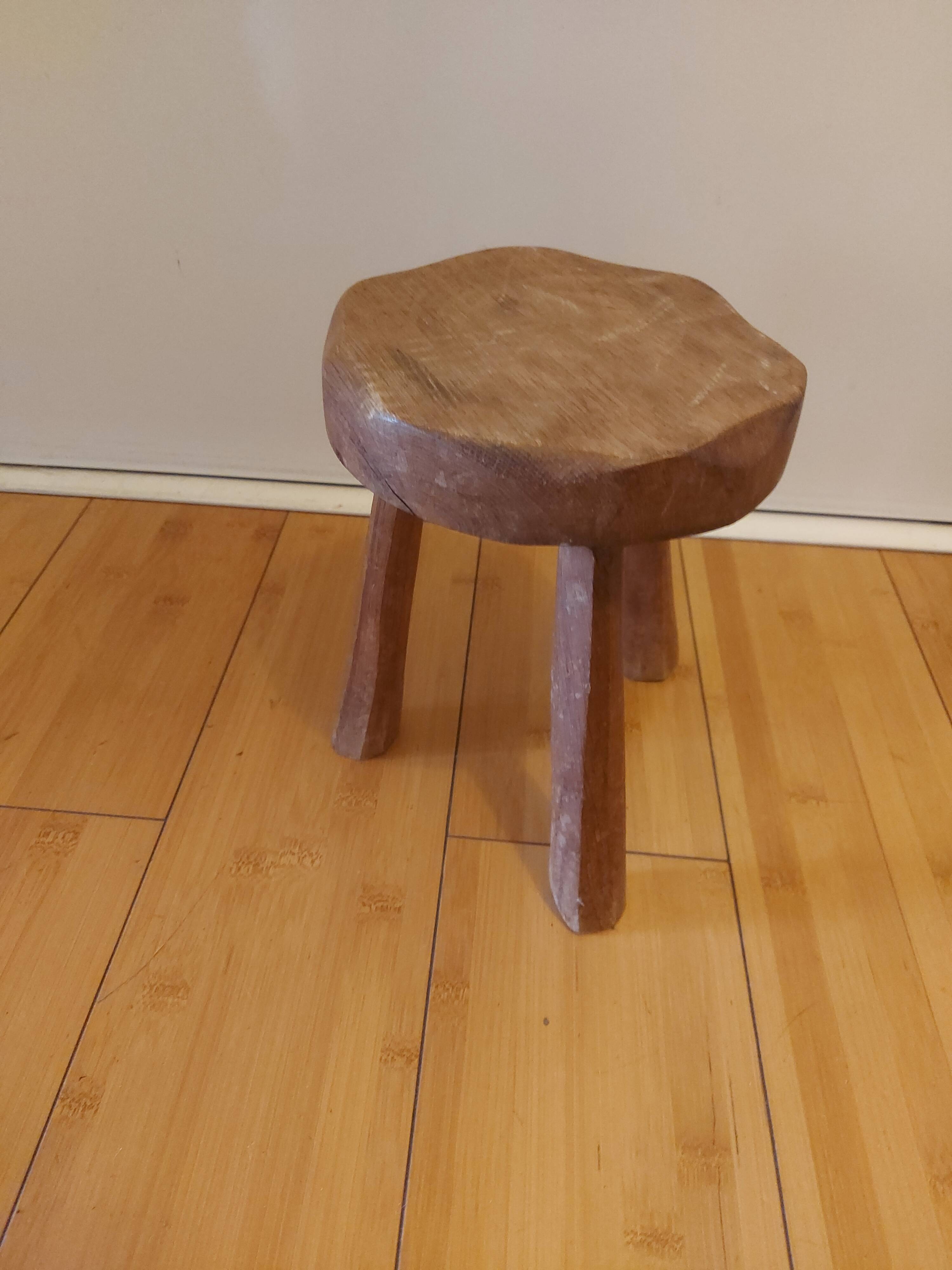 Tabouret tripode de vacher pour enfant