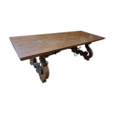 Farm table