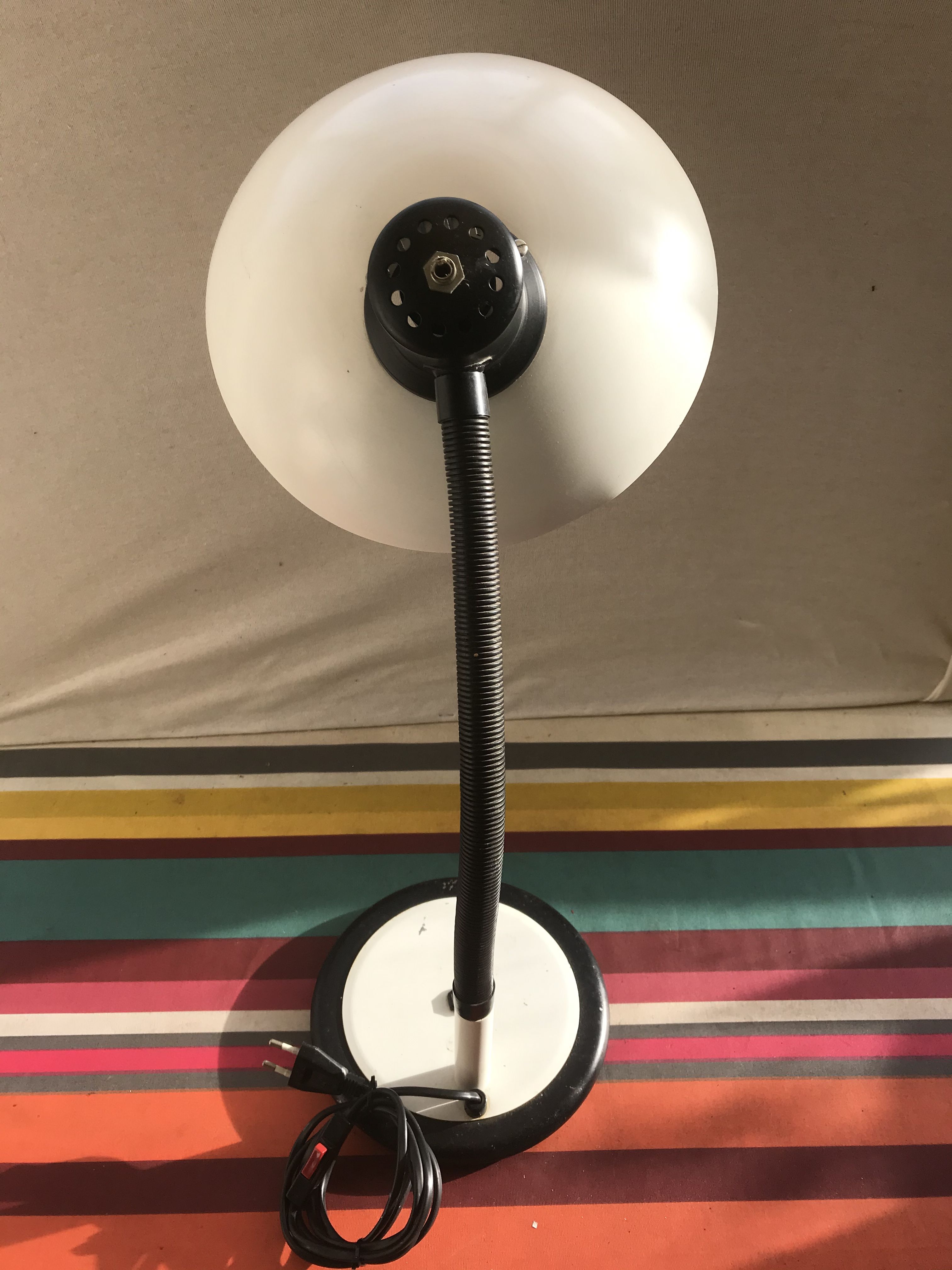 ALUMINOR Metal Metal White Metal Black Black Jacket Vintage Table Lamp