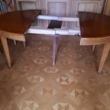 Extendable solid cherry wood dining table