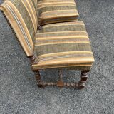 Paire de chaises anciennes style Louis XIII à pieds torsadés