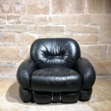 Paire de fauteuils en cuir noir d'Adriano Piazzesi