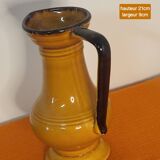 Mustard pitcher