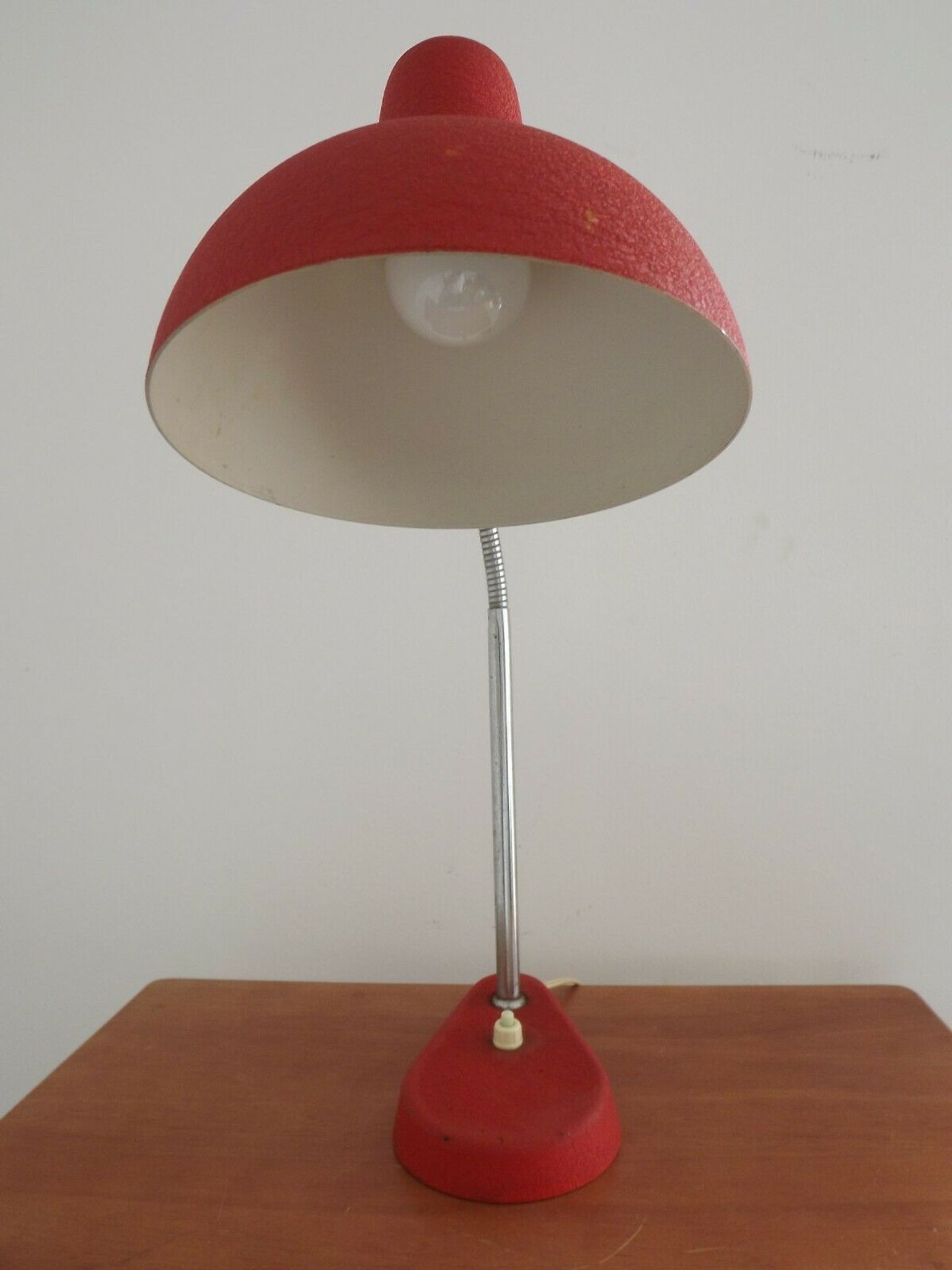 Lampe de Table Col de Cygne en Métal Rouge & Argent