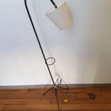 Tripod lamp