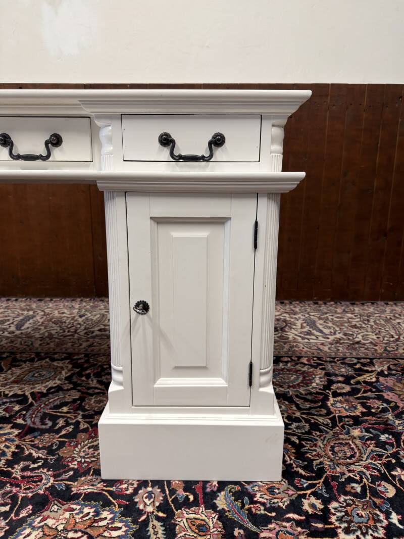 Classic English White Chesterfield Desk