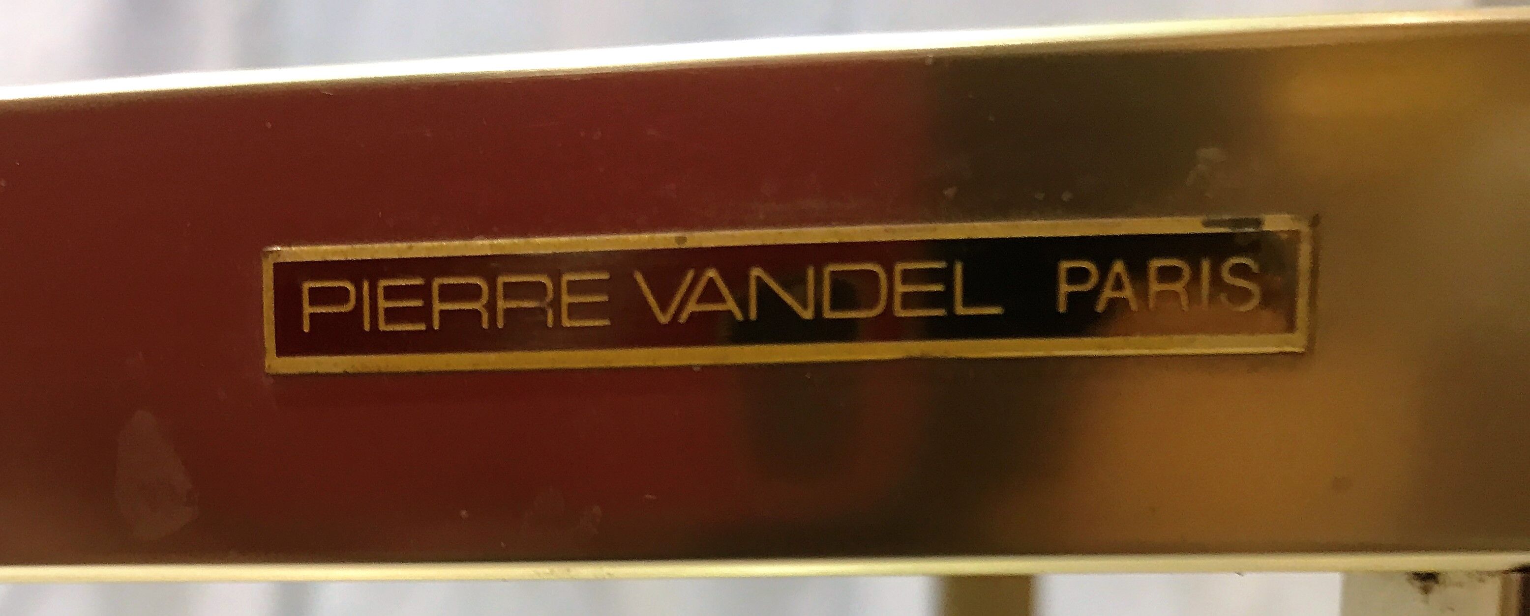Pierre Vandel sofa tips