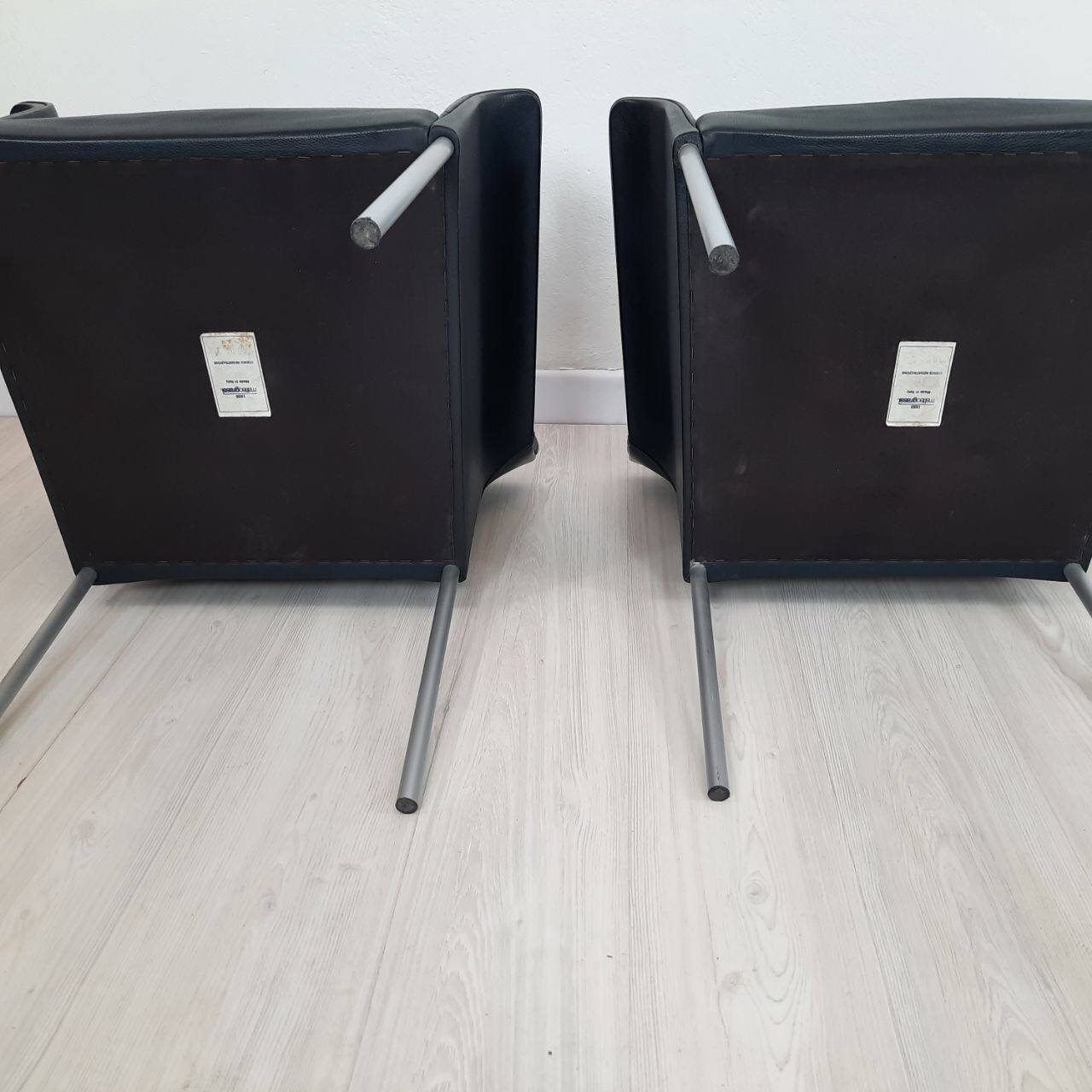 Quatre fauteuils de Matteo Grassi cuir années 1990/2000