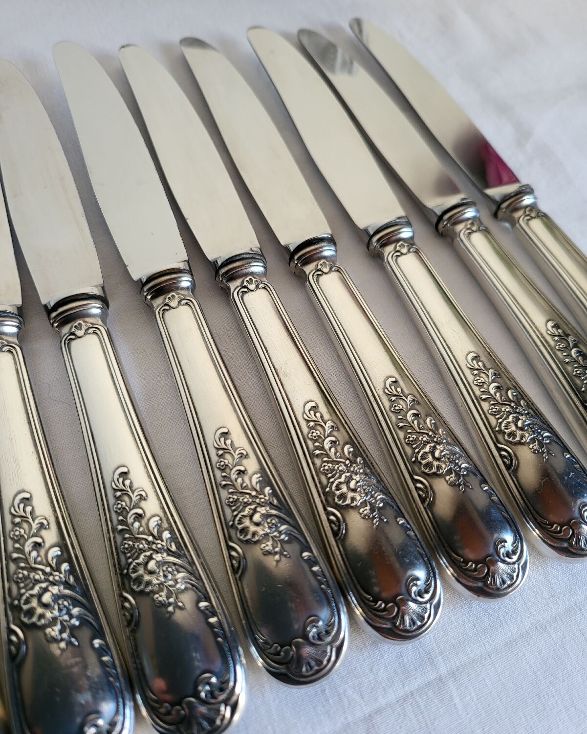 12 Silver-Plated Dessert Knives with Stainless Steel Blades Nogent