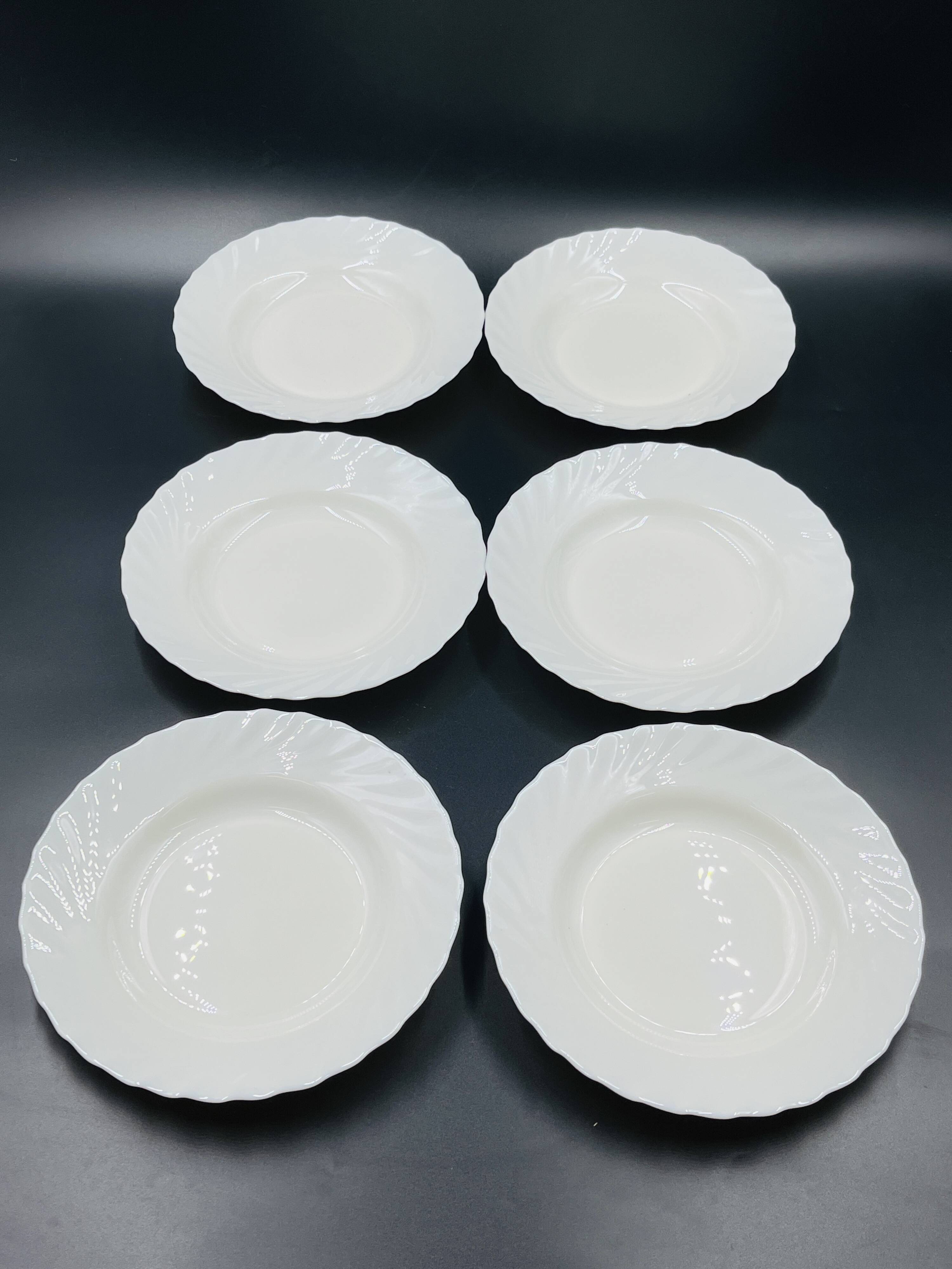 Vintage Arcopal Ivoire Trianon Service Table 18 Pieces