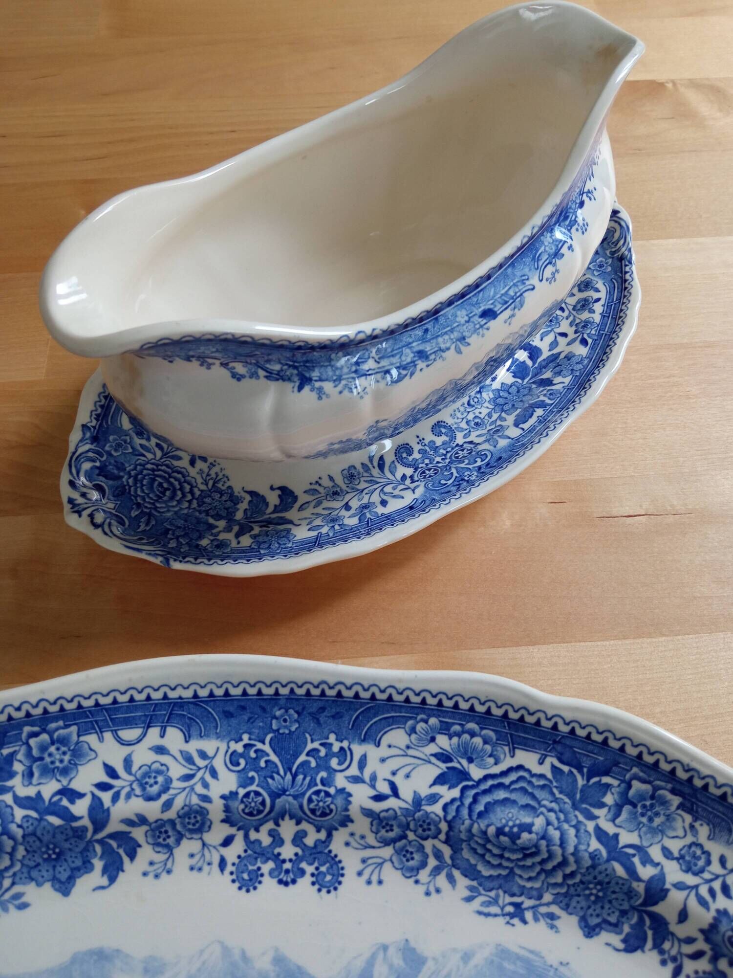 Large oval dish Villeroy and Boch