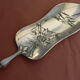 Pie shovel in silver metal