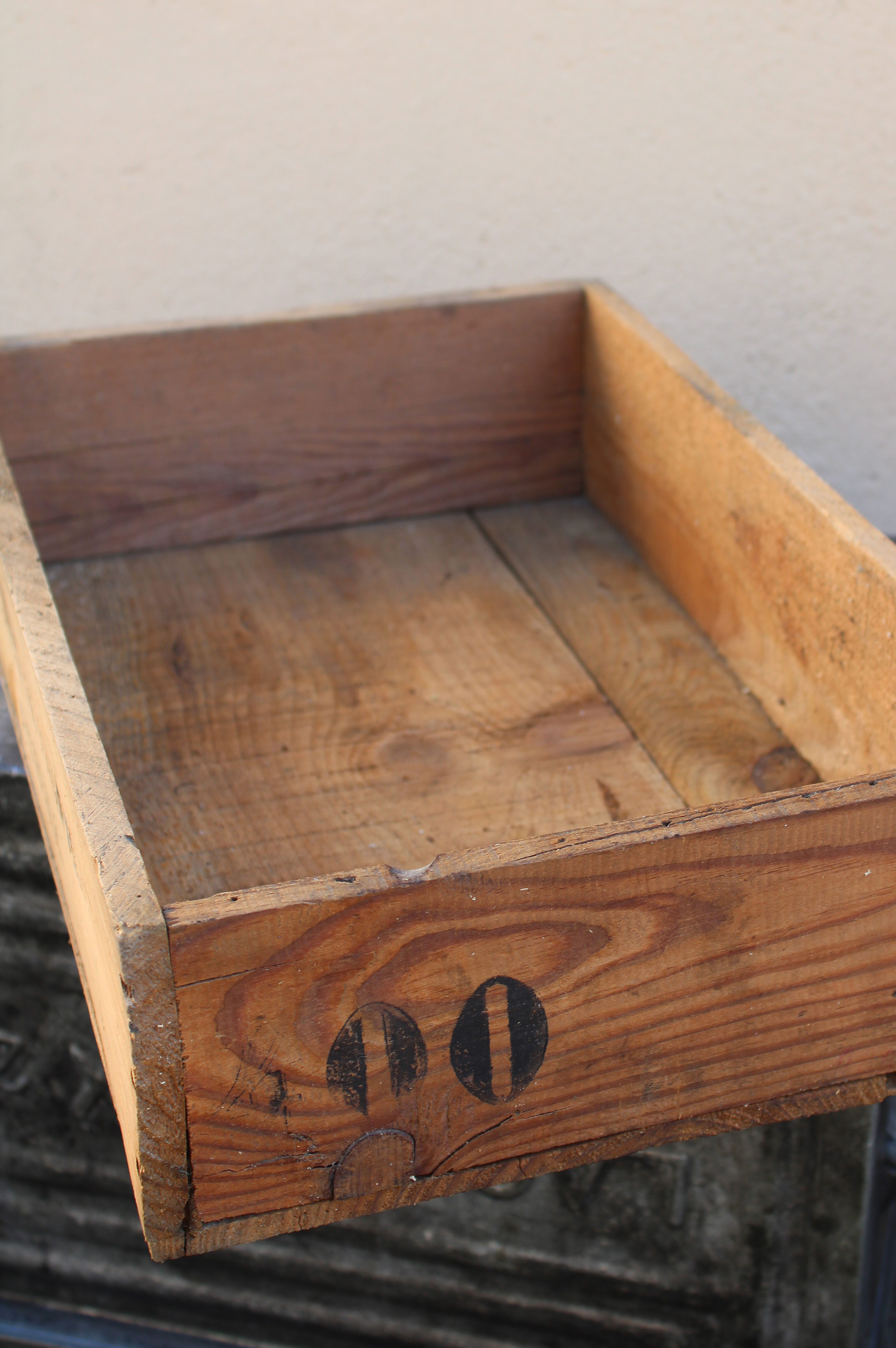Wooden crate "Sardines Bonaparte"