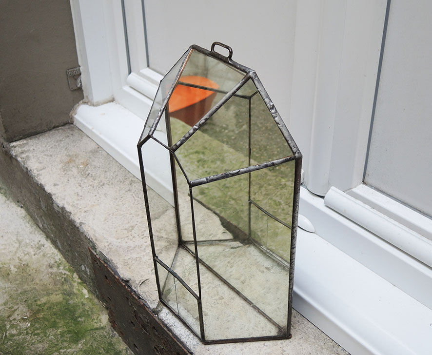 Old mini octagonal wall display