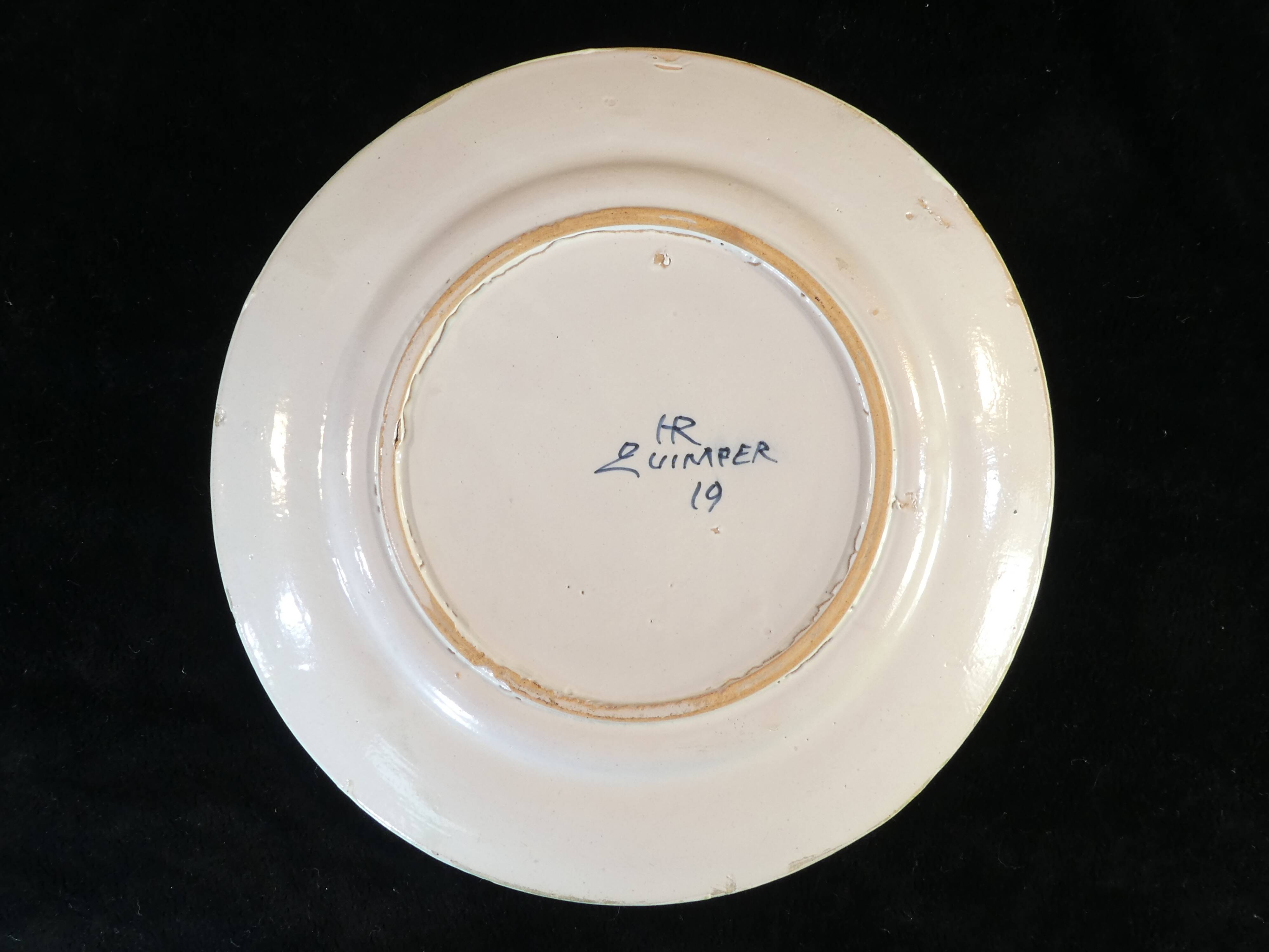 Plate in Faience HR QUIMPER hand-painted floral decoration