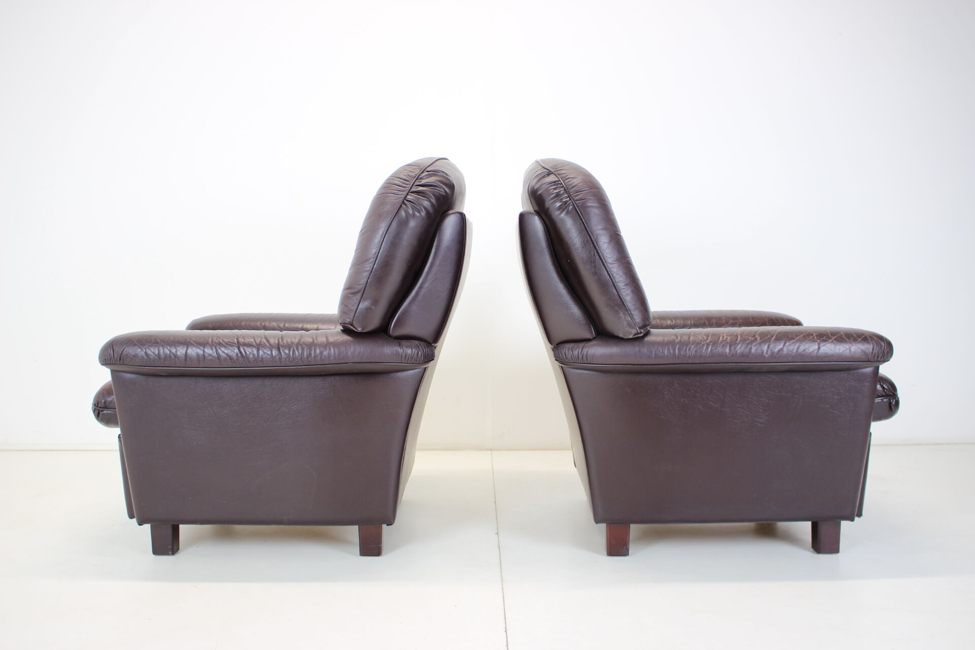 Ensemble de deux fauteuils Finland années 1980