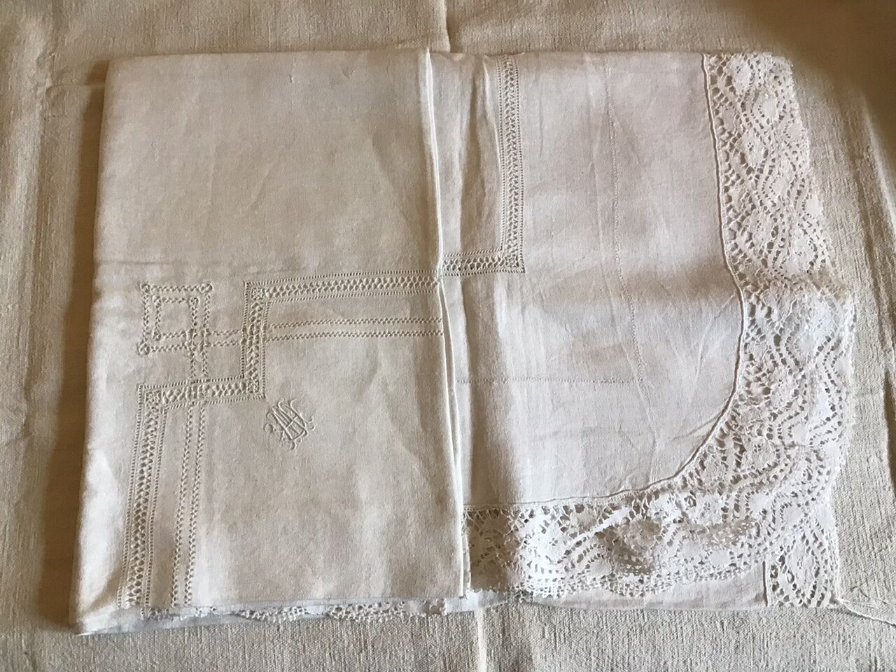Square linen tablecloth