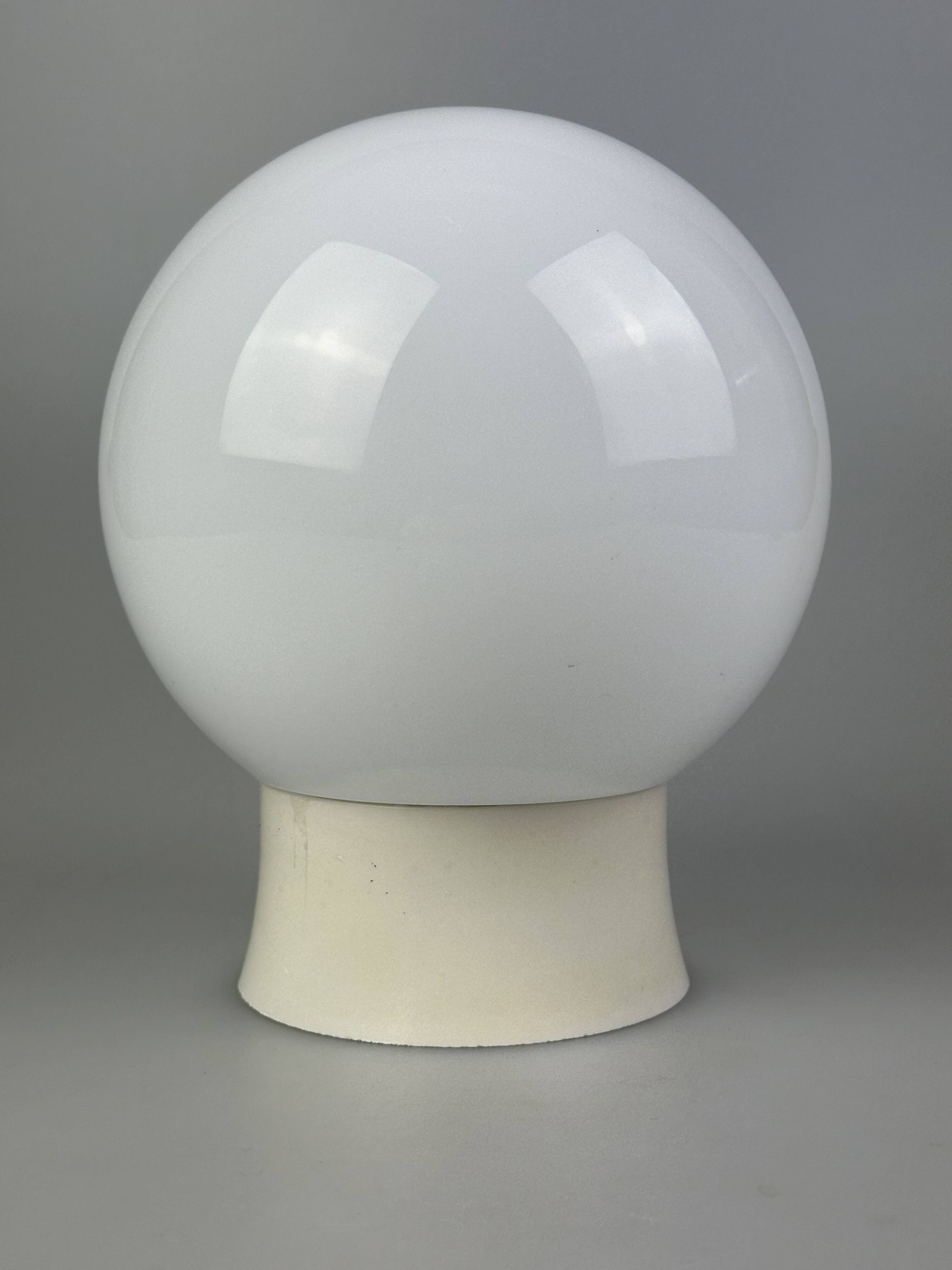 50s 60s lamp light wall lamp cellar lamp plastic & glass Bauhaus