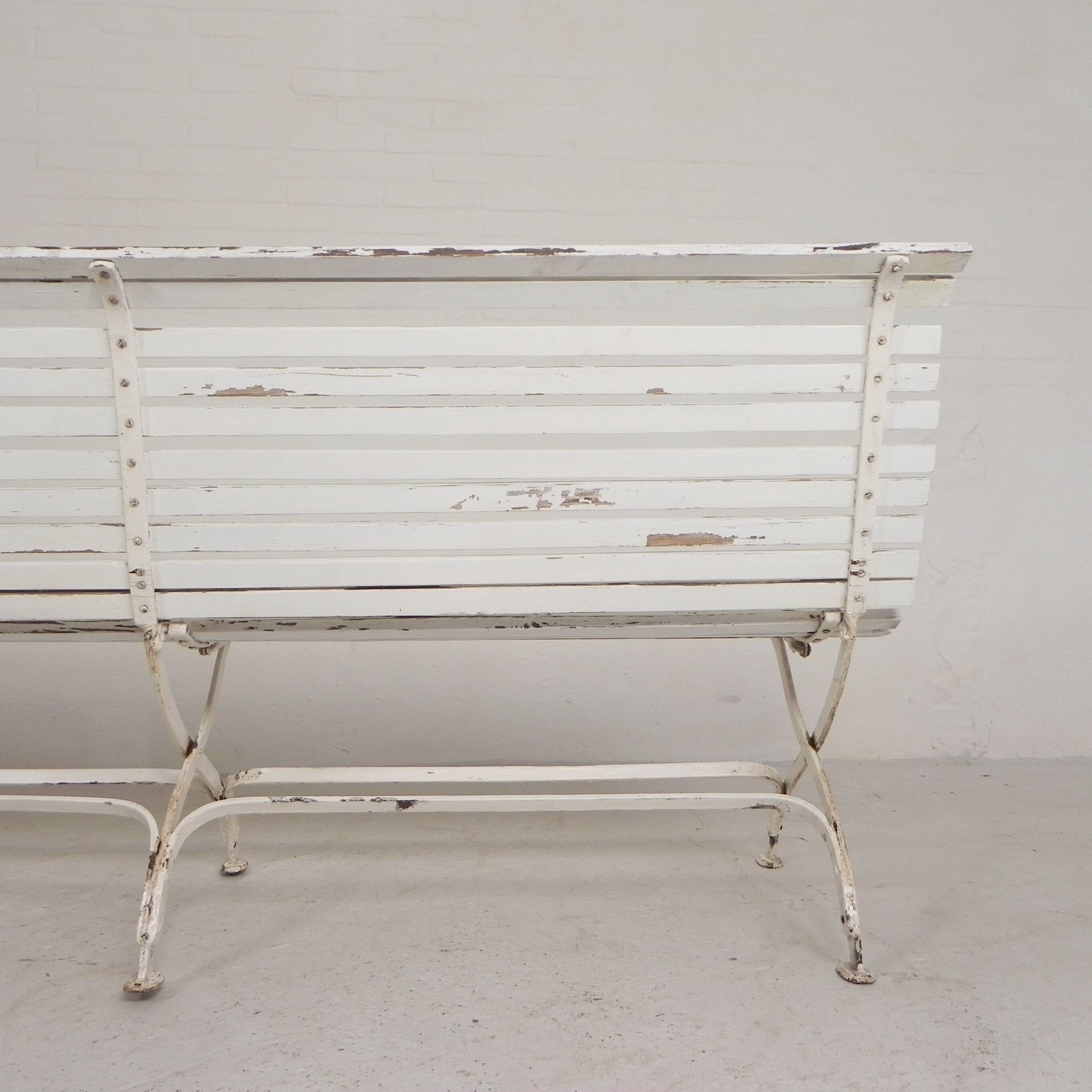Garden bench, slatted bench, folding, 2 metres long, 1930s.