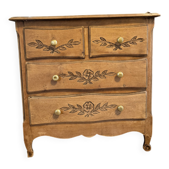 Commode rustique modele rare