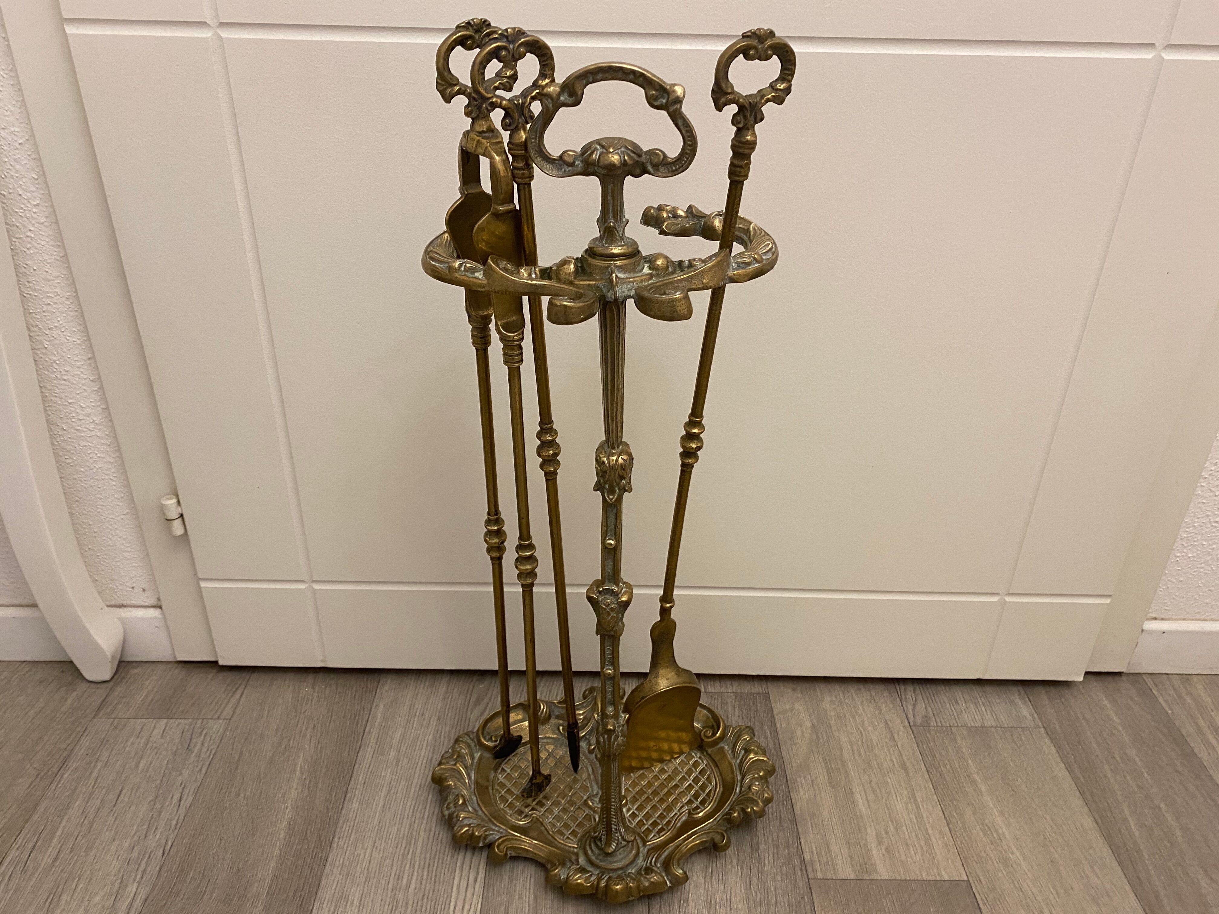 19th-century brass chimney servant Louis Philippe