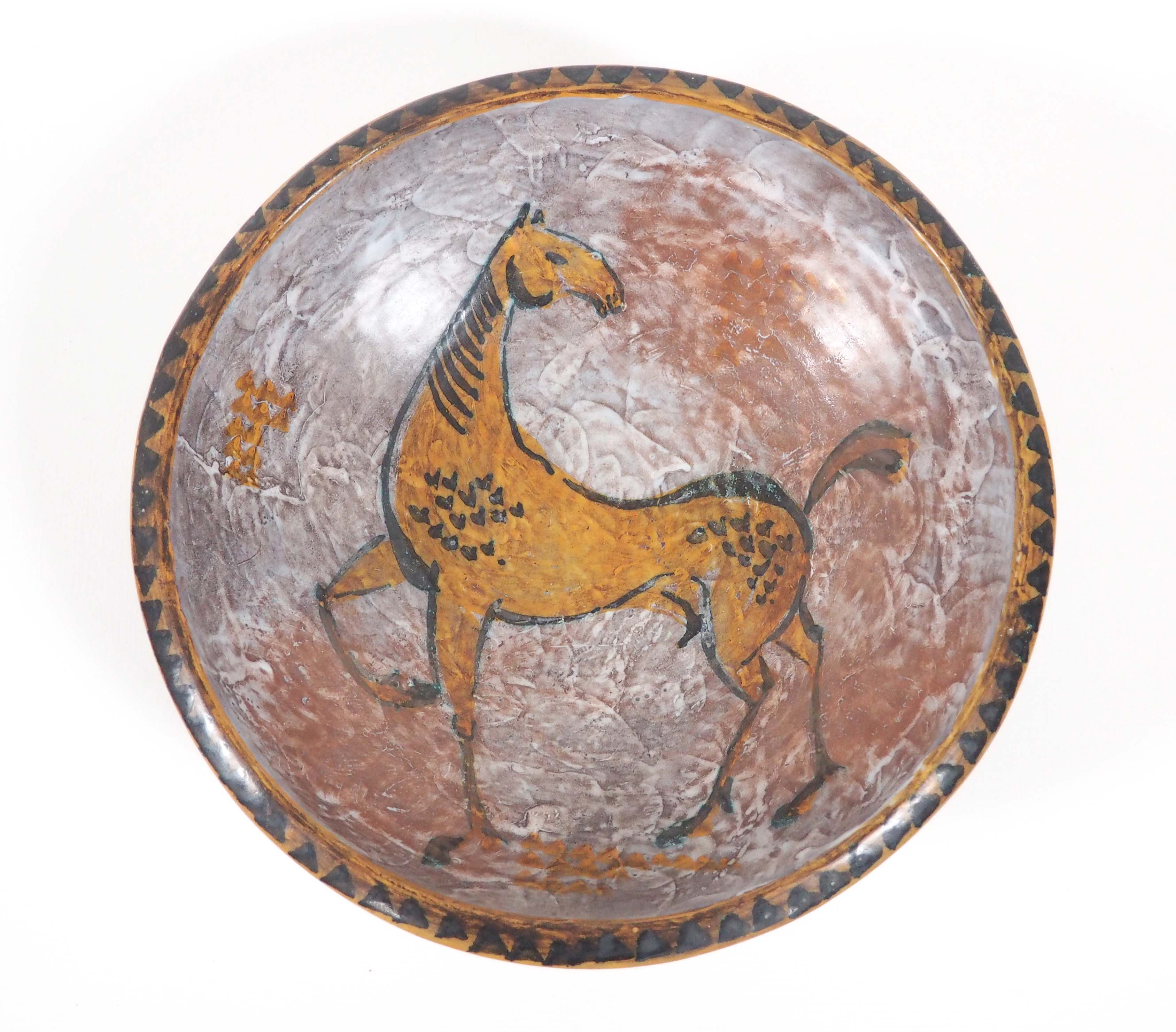 Plat Yvon Roy motif cheval