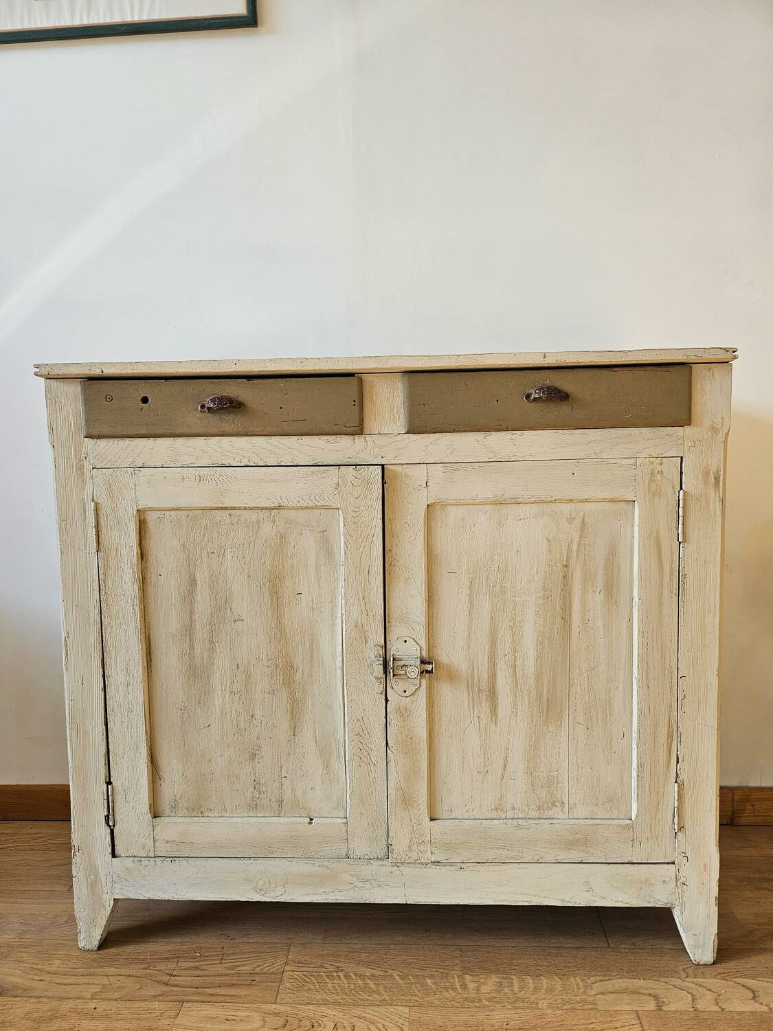 Grand Parisian peasant buffet