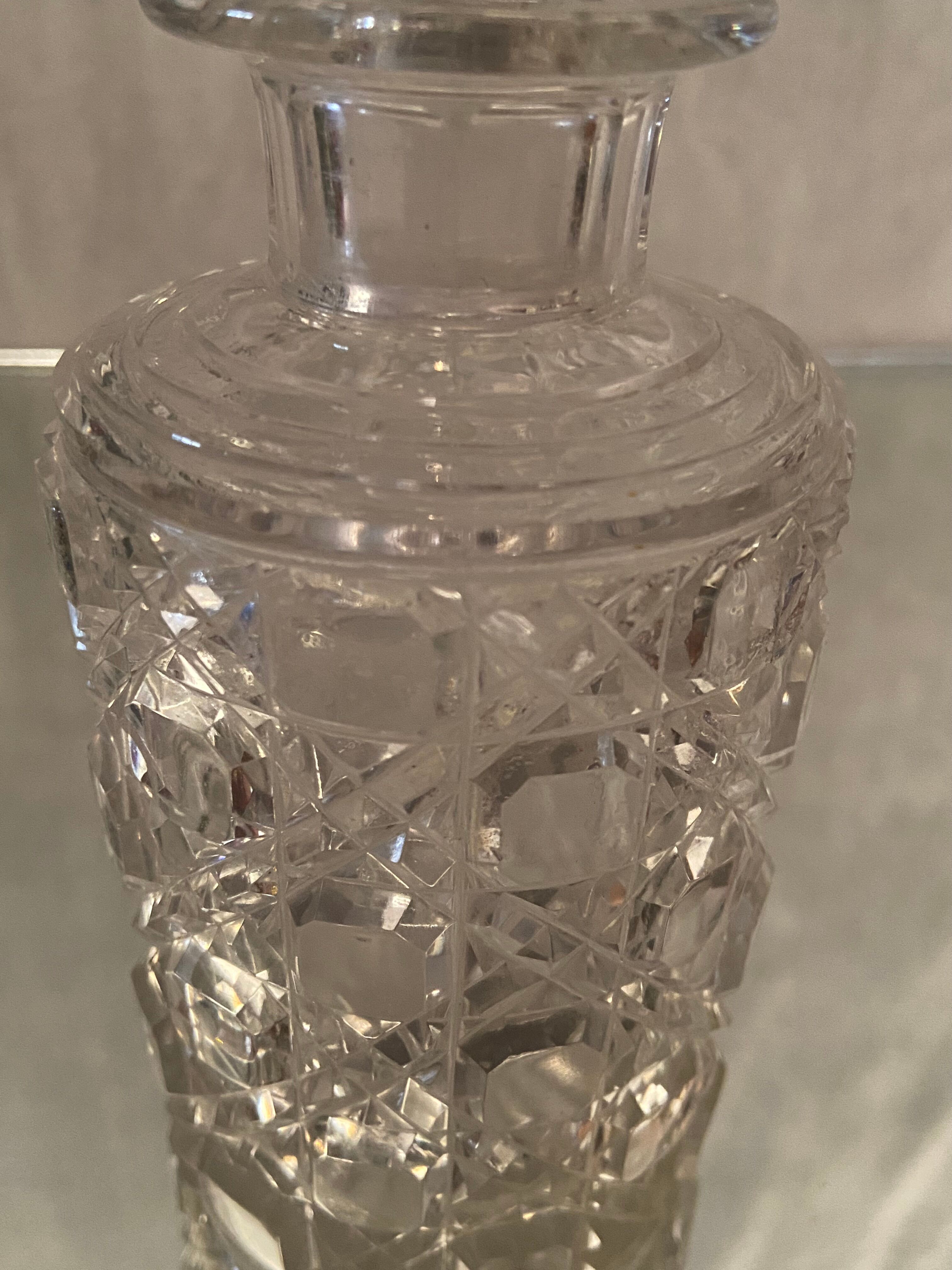 Cut crystal bottle Baccarat Saint Louis