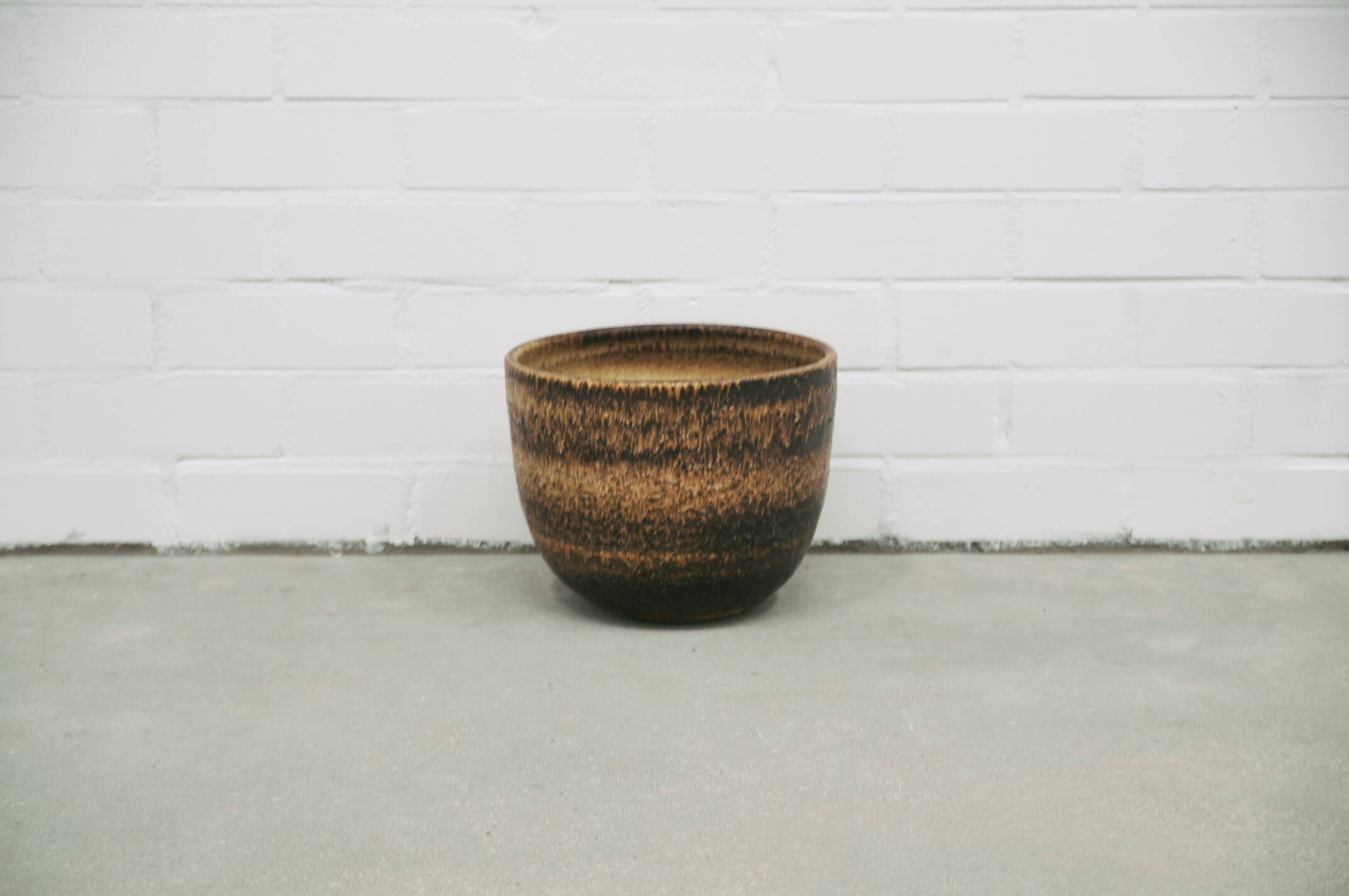 vintage ceramic brown brutalist flower pot large