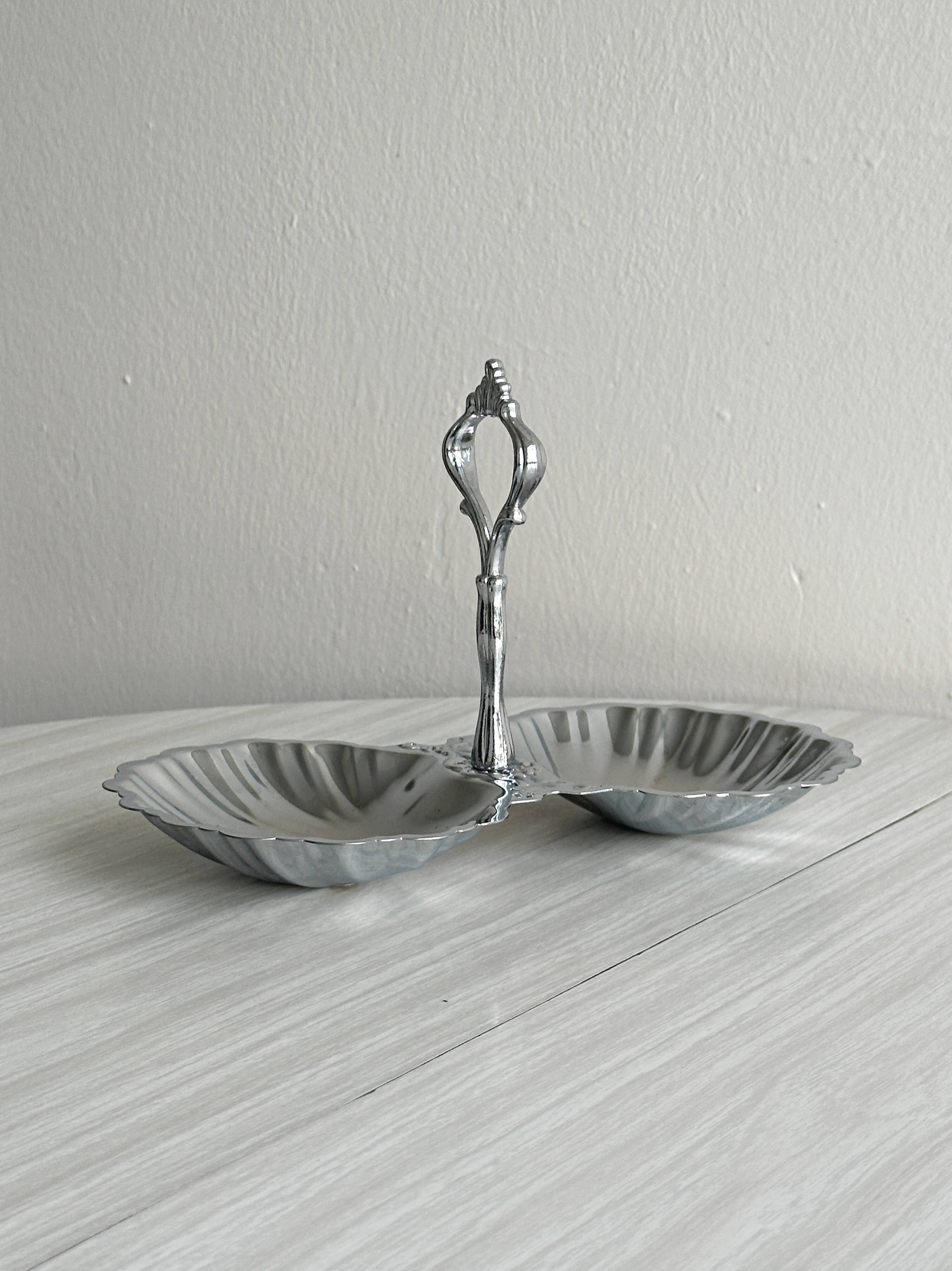 Lightweight metal double compartment plate