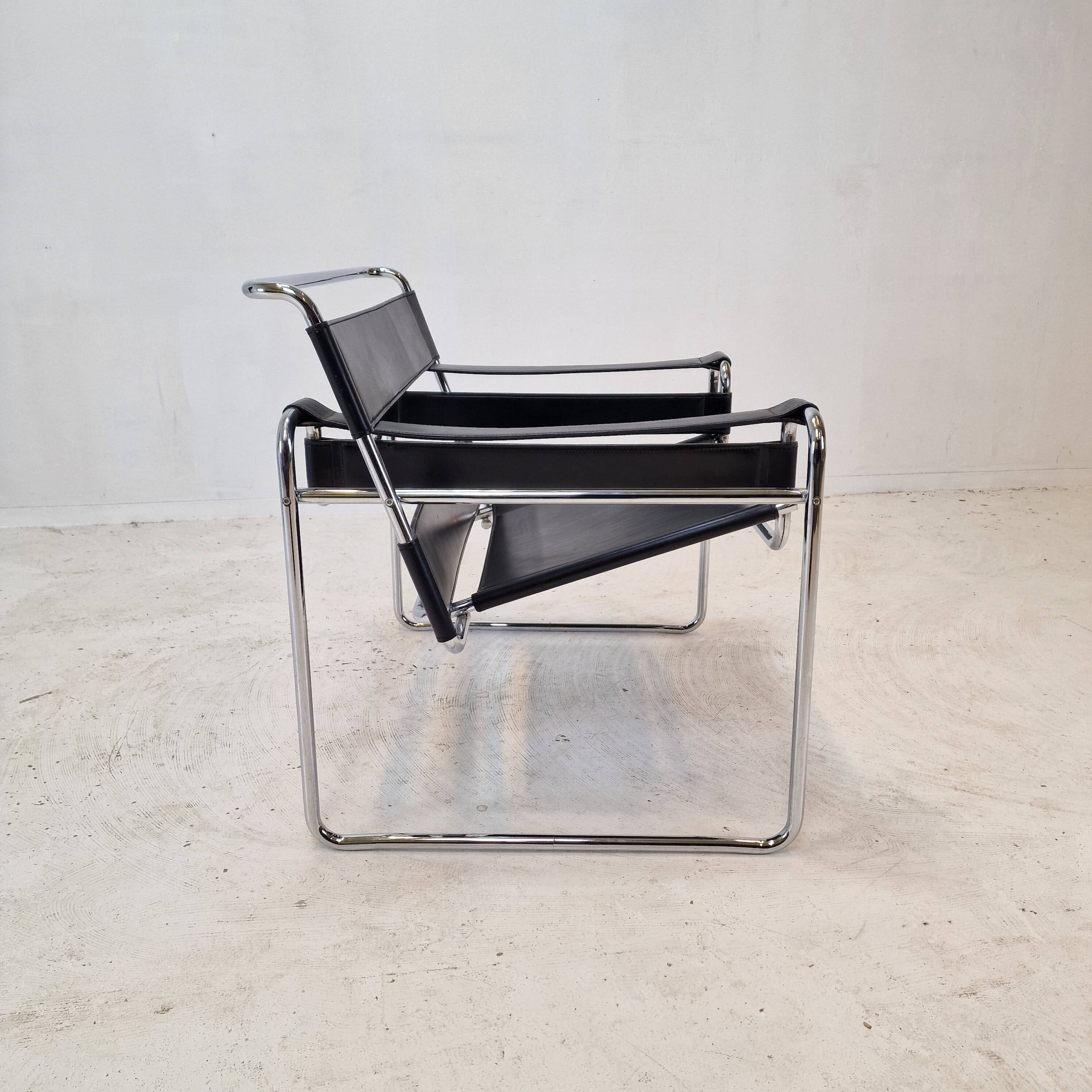 Set of 2 Wassily Chairs by Marcel Breuer
