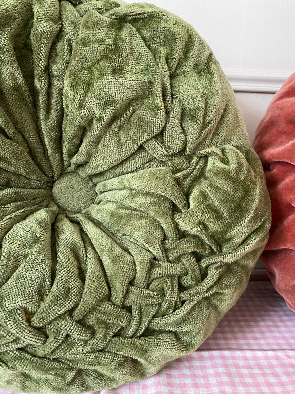 Duo de coussins ronds en velours plissé