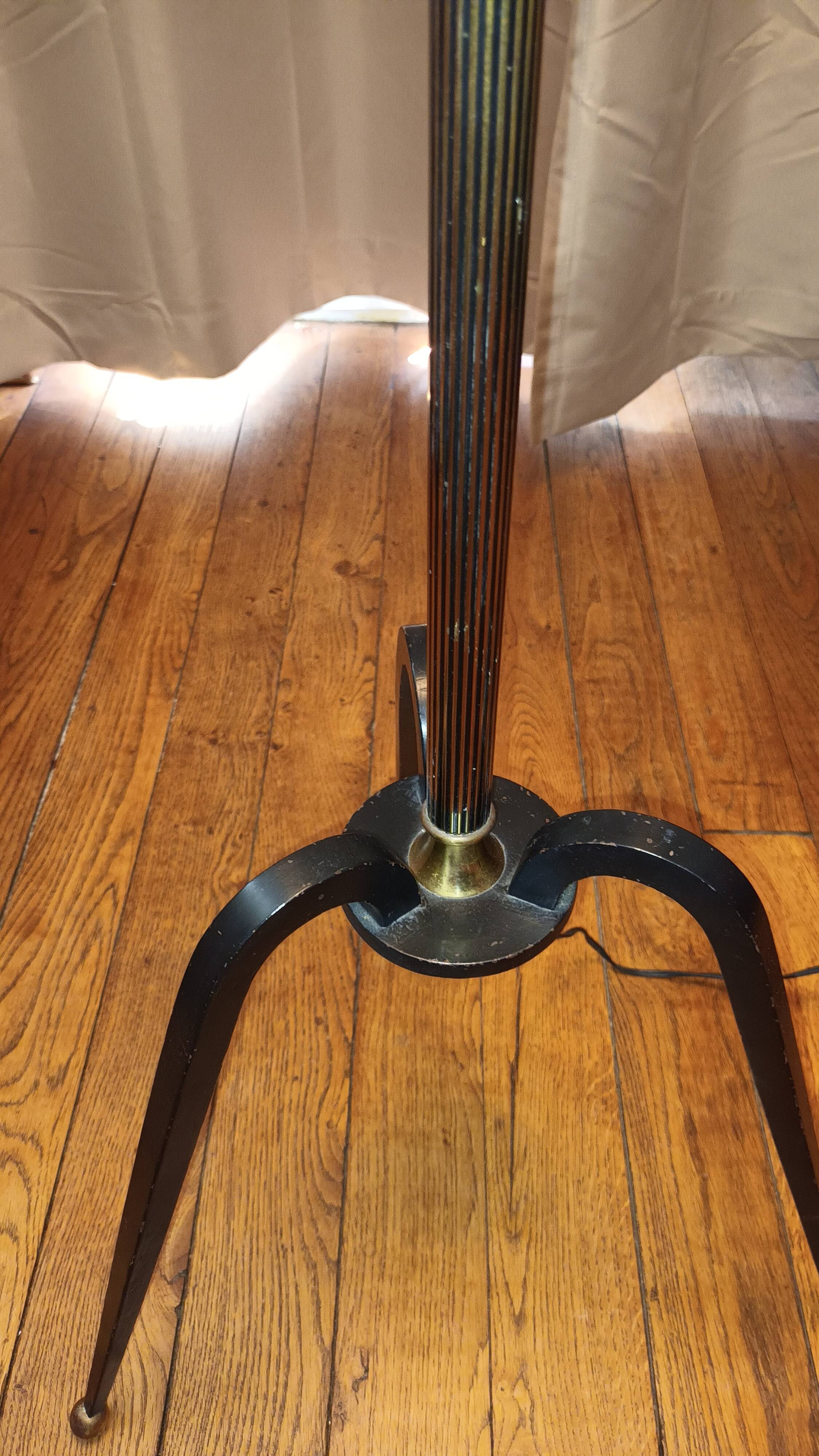 Reading floor lamp from the Arlus house from the 1950s.