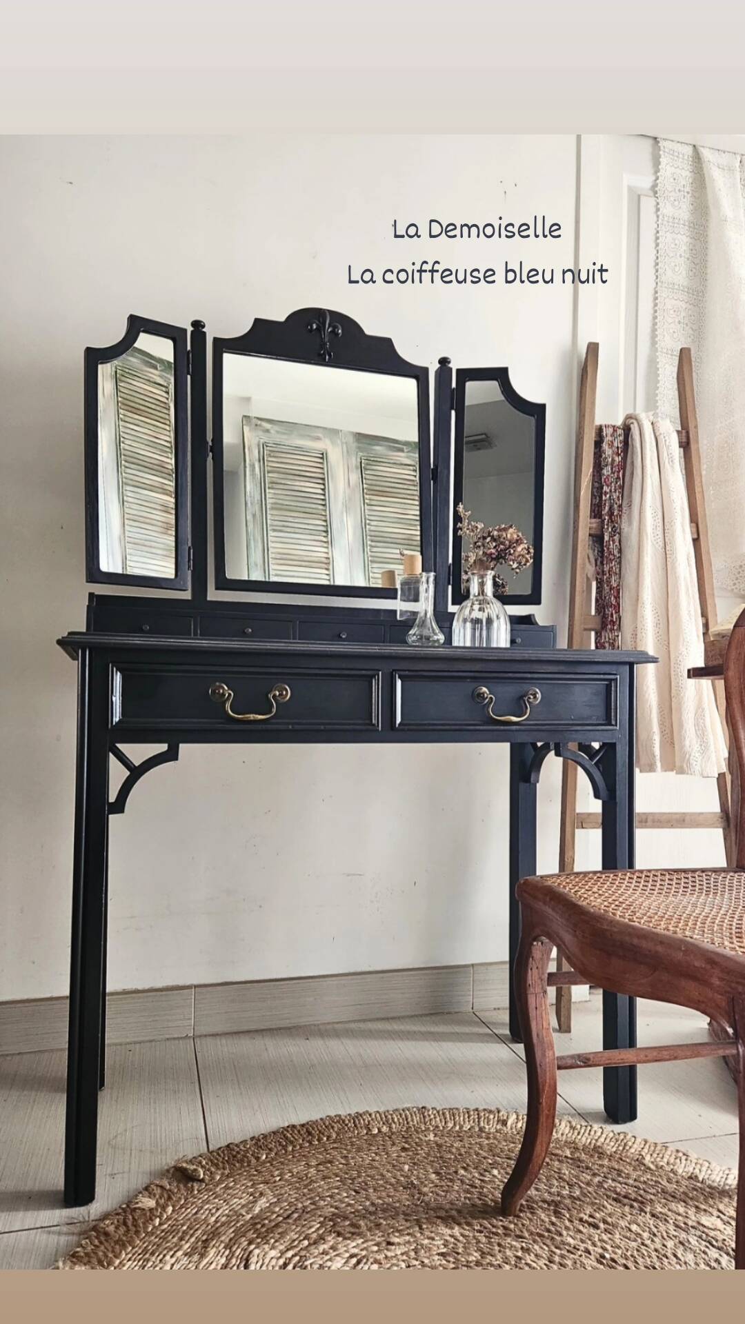 Antique dressing table