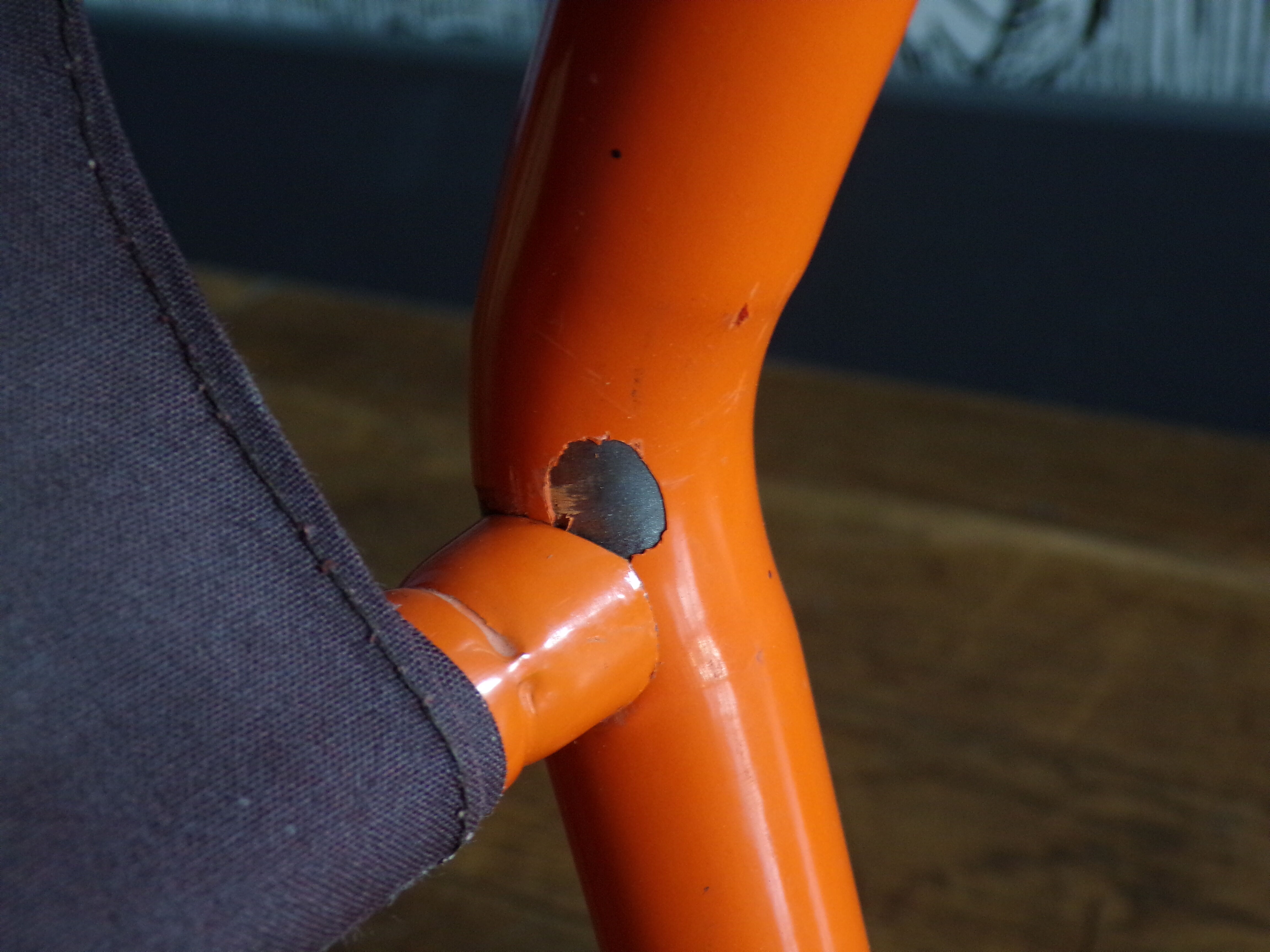 Duo de fauteuils tubulaires 1970