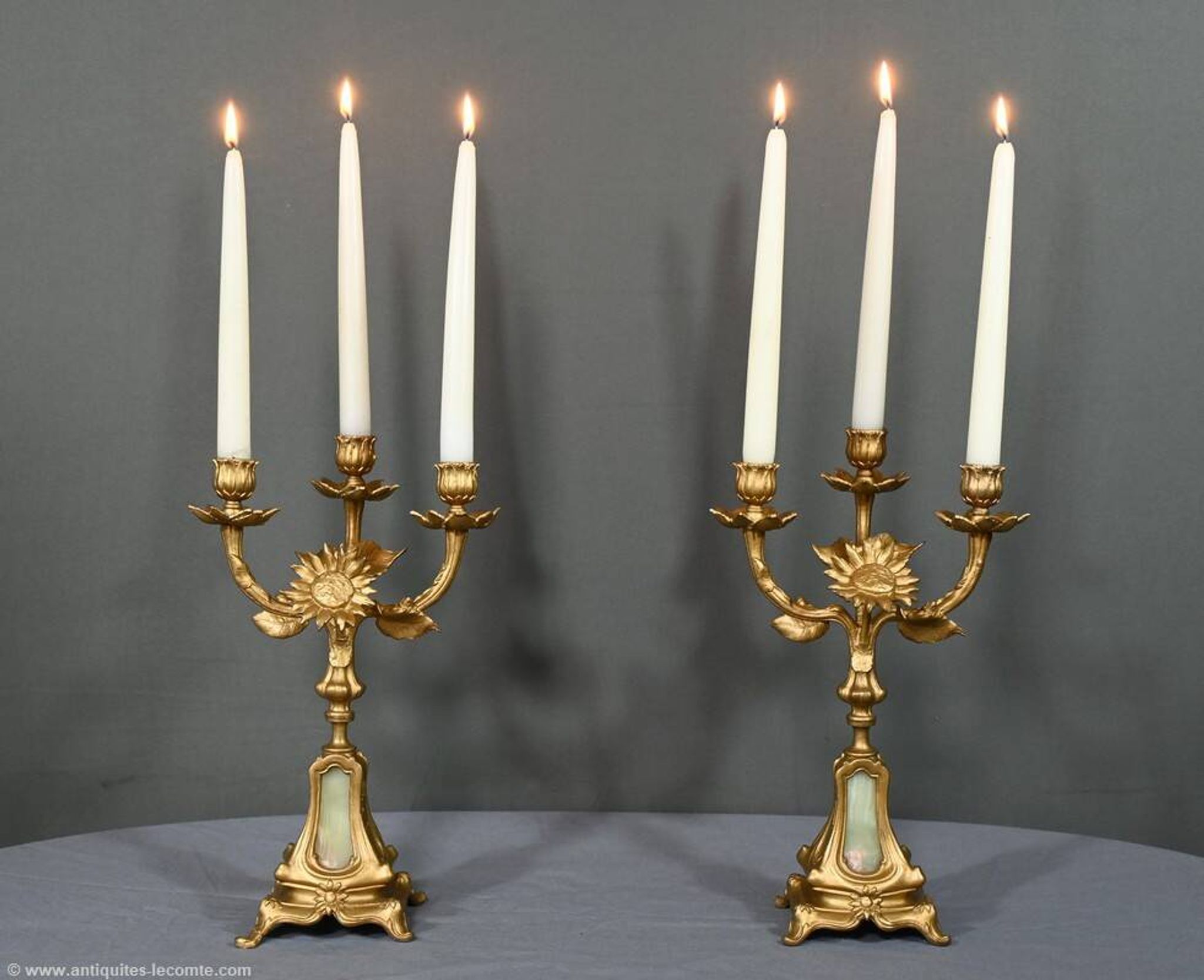 Paire de candélabres en régule doré et onyx – 1940