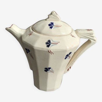 Vintage coffee maker blueberry flower pattern