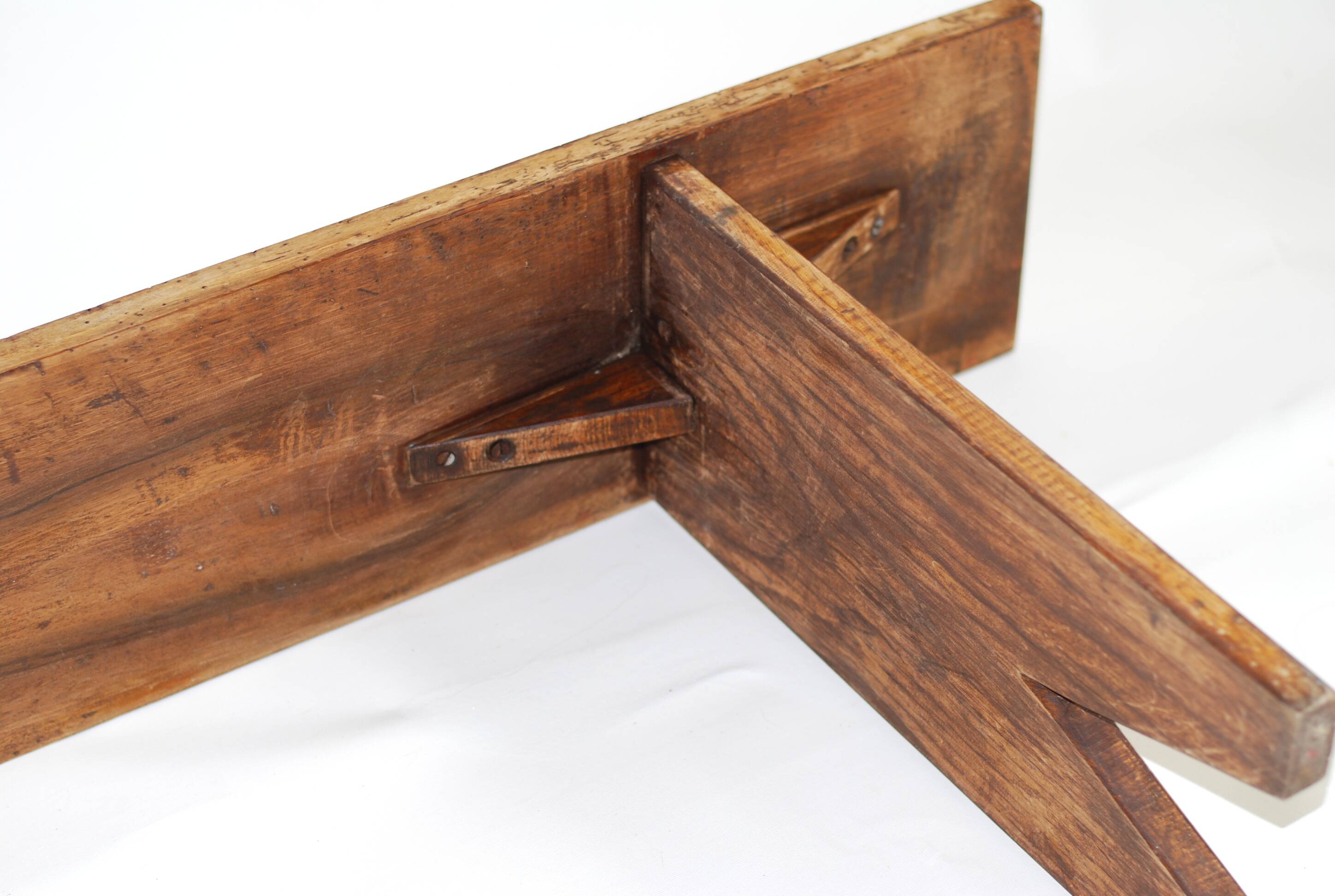 Farm bench in chene