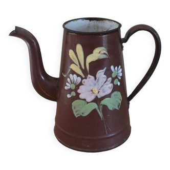 Enamelled coffee maker burgundy old flower décor