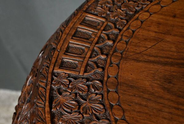 Guéridon Anglo-indien en Bois Exotique – Fin XIXe
