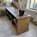 Double-sided counter with XL oak compartments