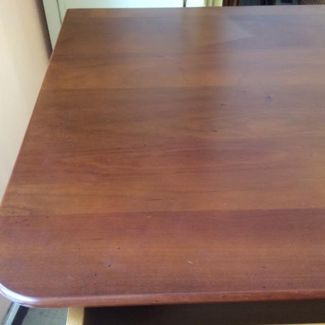 Meuble chiffonnier en merisier