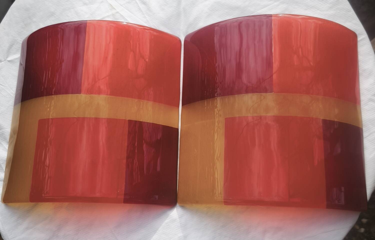 Pair of Italian wall lights in Murano glass