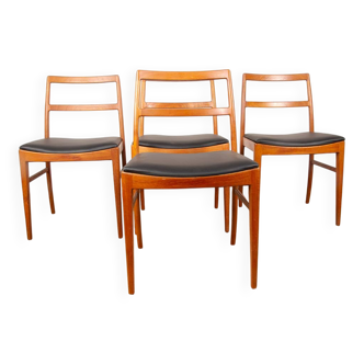 Set of 4 Danish chairs in teak and new leather model 430 by Arne Vodder.