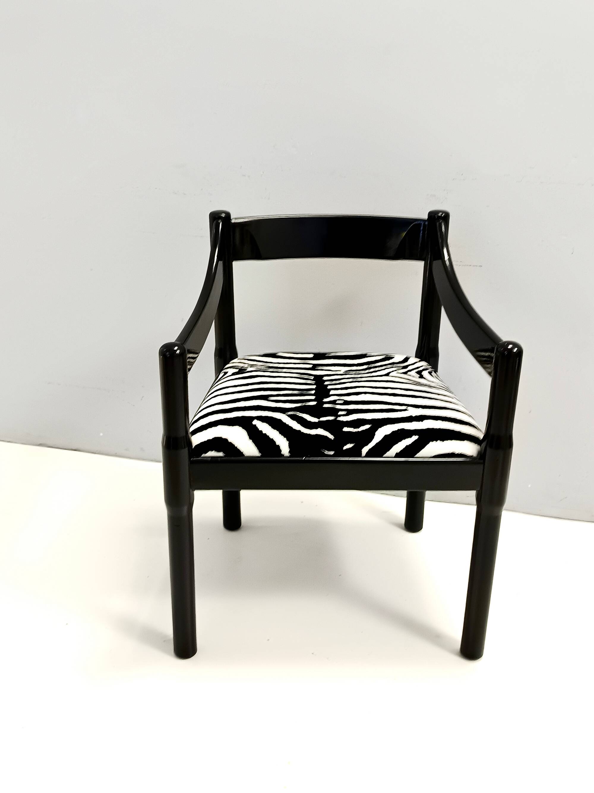 'Carimate' Black Walnut and Velvet Chair by Vico Magistretti for Cassina, 1