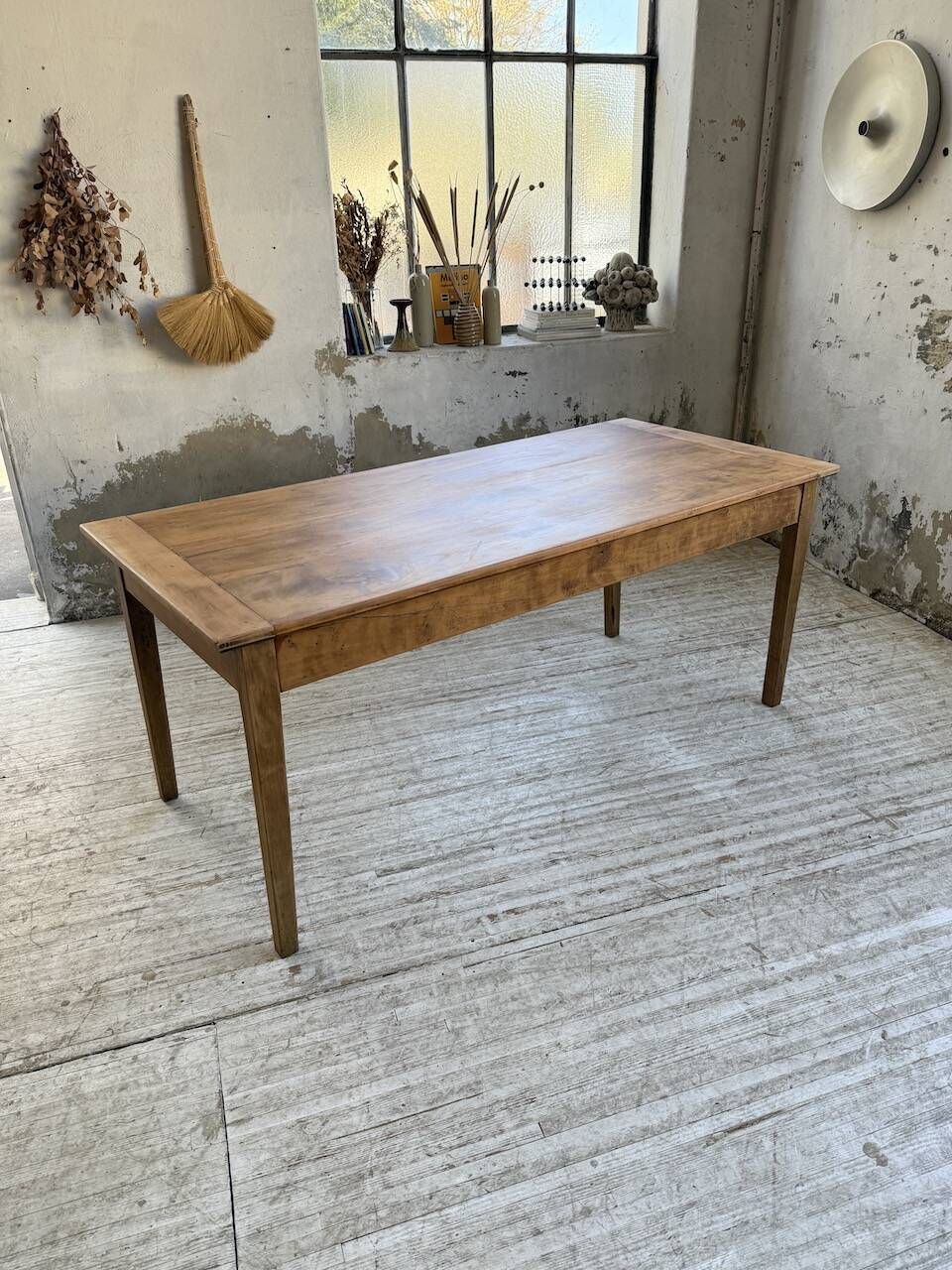 Cherry farmhouse table with spindle legs, 1950s