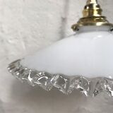 Opaline suspension