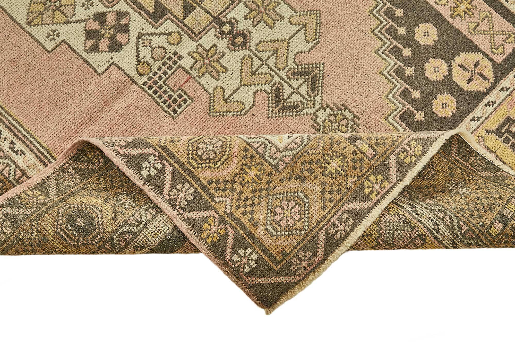 Turkish Vintage Anatolian Rug 125 cm x 220 cm